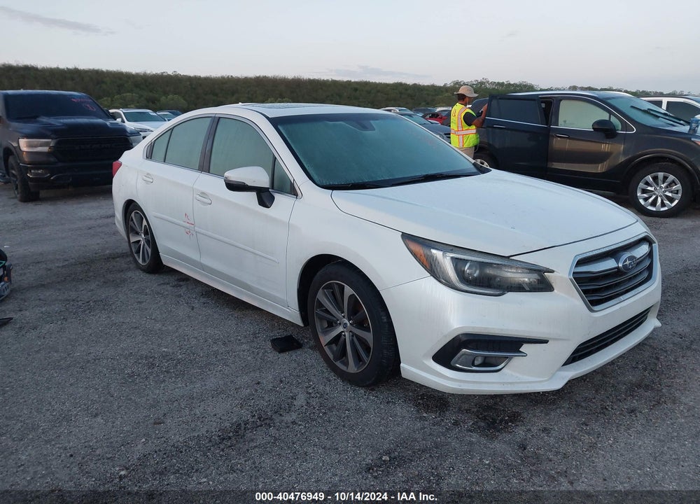 2018 SUBARU LEGACY 2.5I LIMITED VIN: 4S3BNAN69J3006053