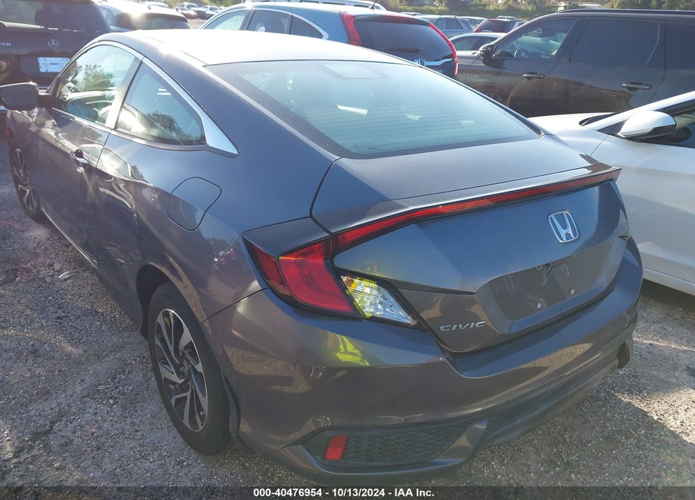 2017 HONDA CIVIC LX VIN: 2HGFC4A57HH309881