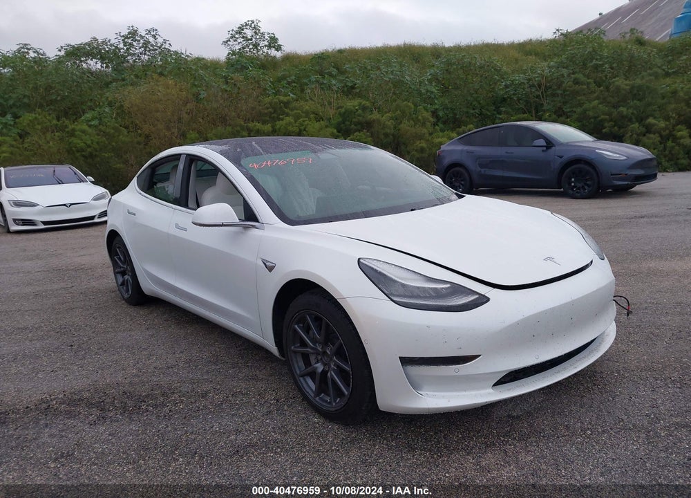 2020 TESLA MODEL 3 STANDARD RANGE PLUS REAR-WHEEL DRIVE/STANDARD RANGE REAR-WHEEL DRIVE VIN: 5YJ3E1EA8LF615276