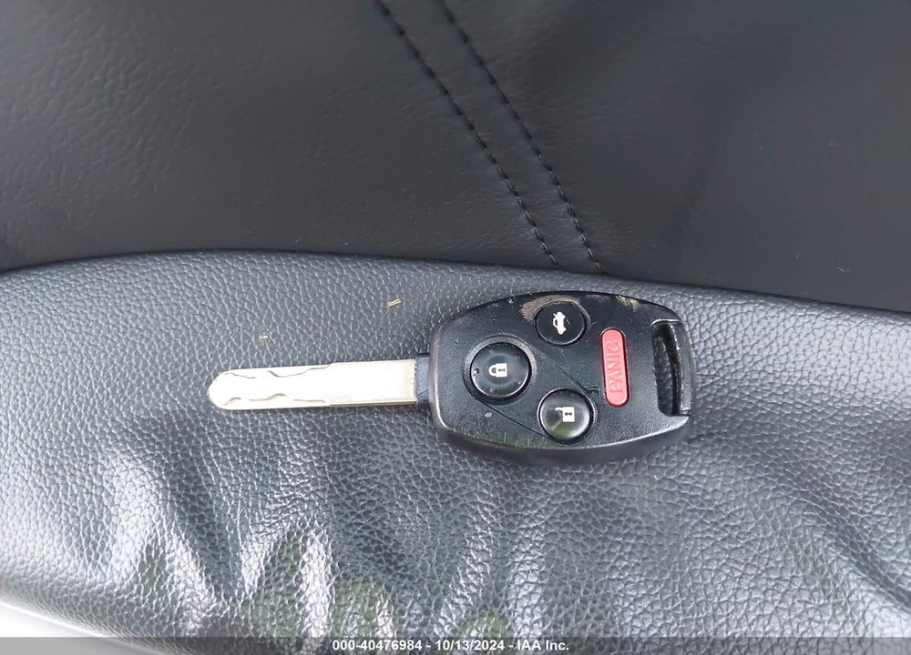 2010 HONDA ACCORD 3.5 EX-L VIN: 1HGCP3F84AA005884