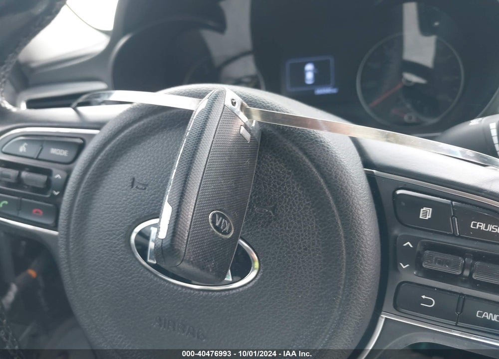 2016 KIA OPTIMA EX VIN: 5XXGU4L34GG012645