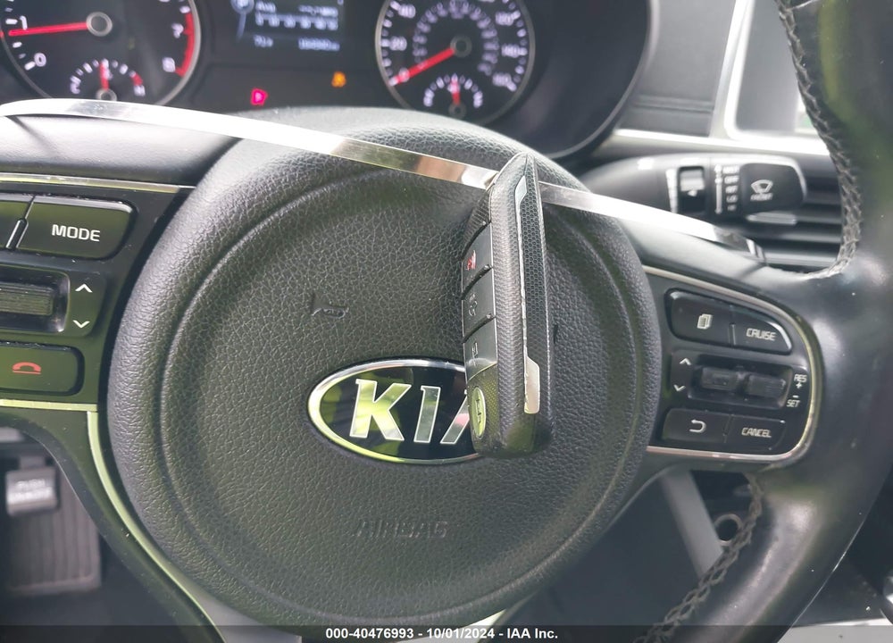2016 KIA OPTIMA EX VIN: 5XXGU4L34GG012645