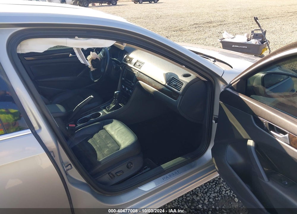 2014 VOLKSWAGEN PASSAT 2.0L TDI SEL PREMIUM VIN: 1VWCN7A38EC103721