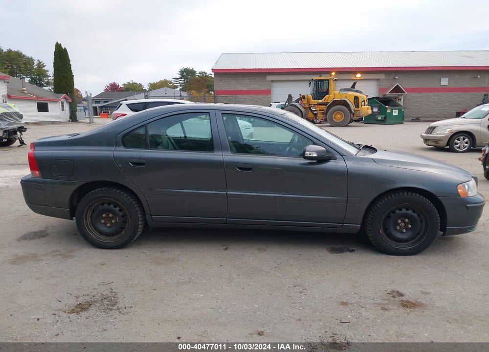 2008 VOLVO S60 2.5T VIN: YV1RH592082684530
