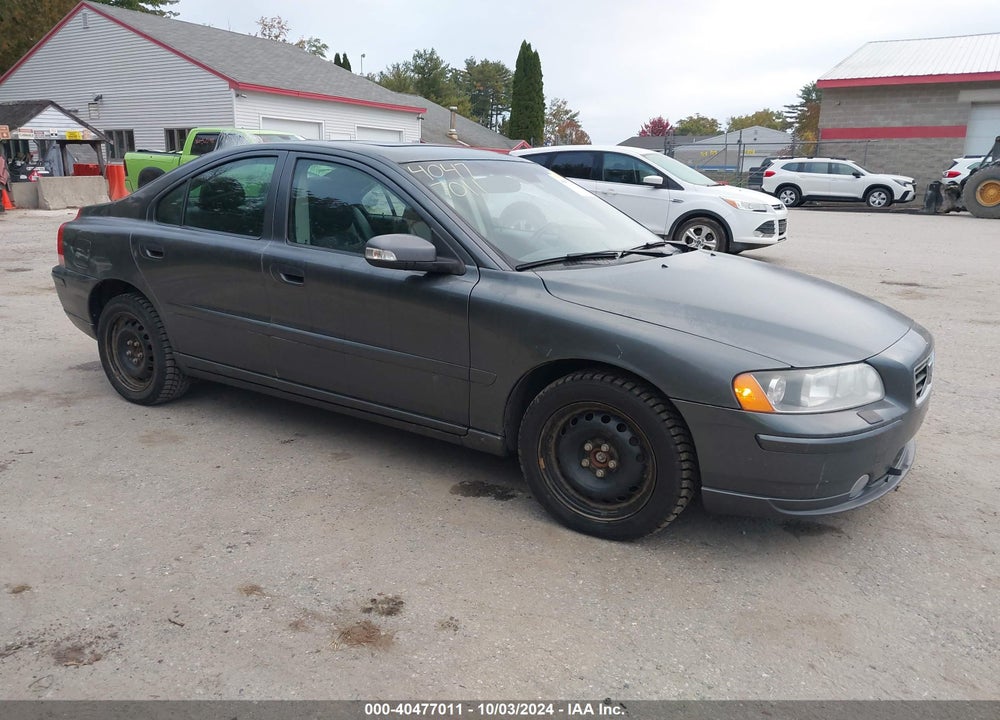 2008 VOLVO S60 2.5T VIN: YV1RH592082684530