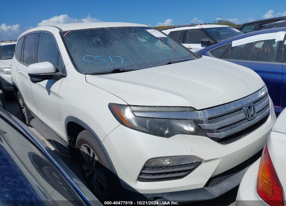 2018 HONDA PILOT EX VIN: 5FNYF5H30JB017400