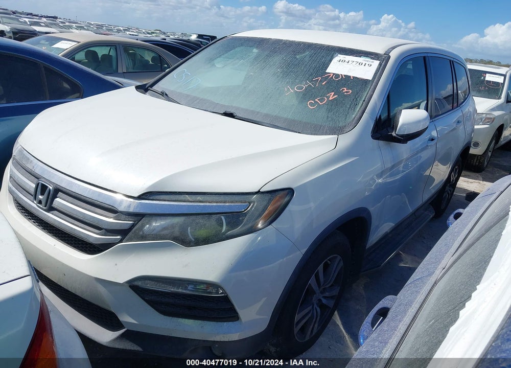 2018 HONDA PILOT EX VIN: 5FNYF5H30JB017400