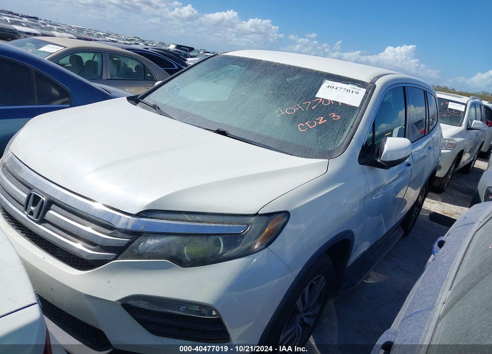 2018 HONDA PILOT EX VIN: 5FNYF5H30JB017400