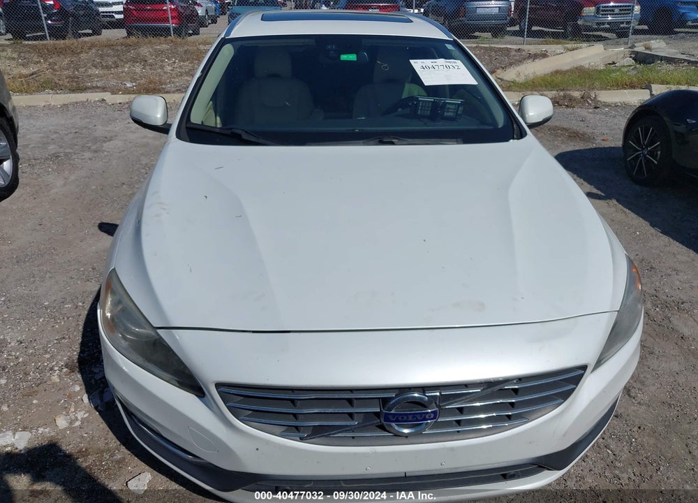 2015 VOLVO V60 T5 PREMIER PLUS VIN: YV140MEC1F1201589