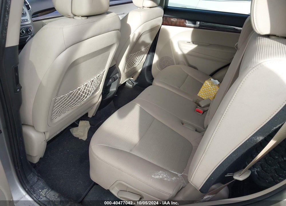 2015 KIA SORENTO LX VIN: 5XYKT3A69FG643423