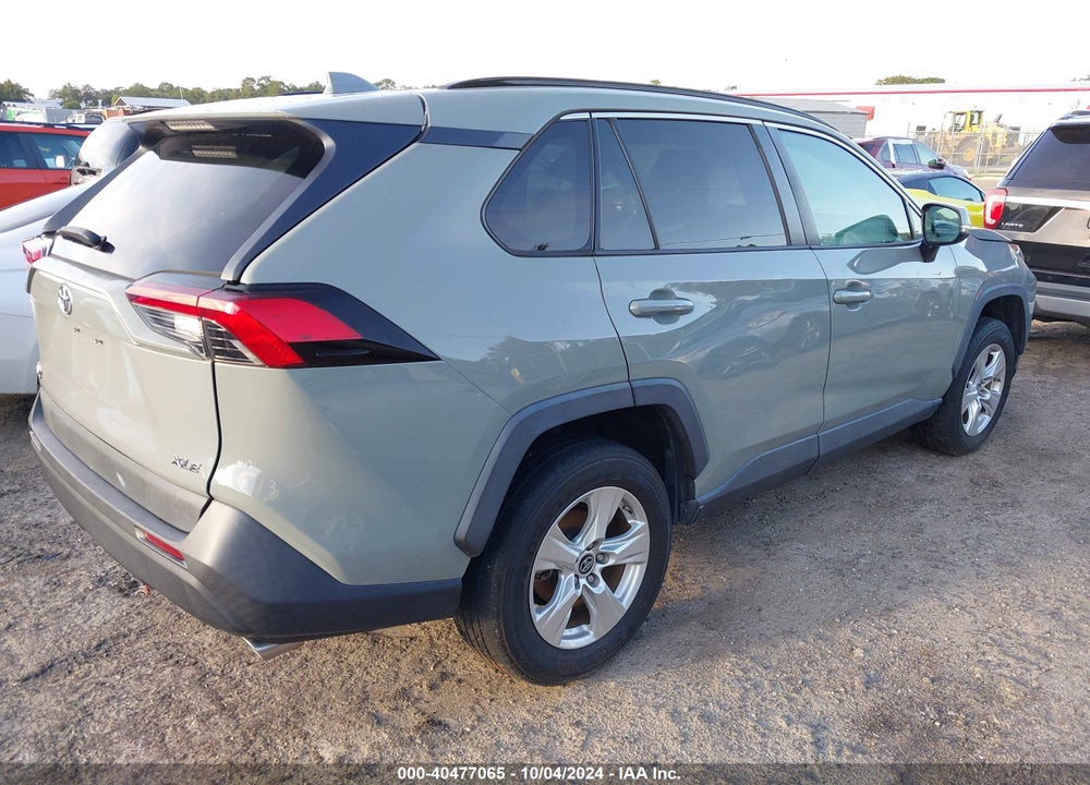 2019 TOYOTA RAV4 XLE VIN: 2T3W1RFV4KW011418