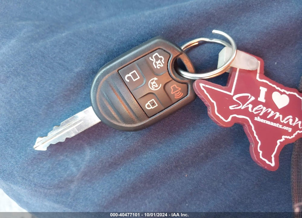 2013 FORD TAURUS SEL VIN: 1FAHP2E89DG220250