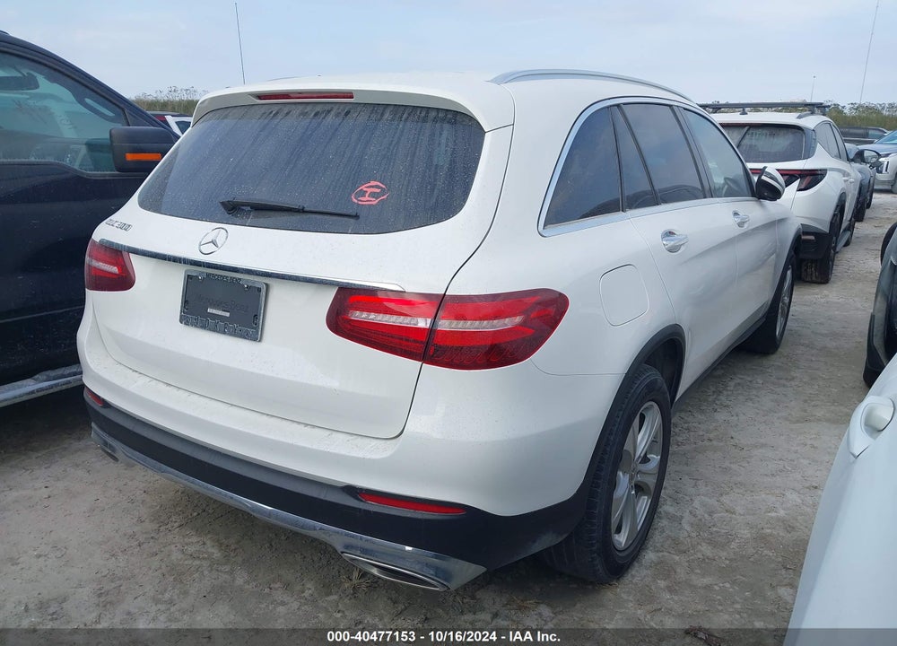 2018 MERCEDES-BENZ GLC 300 VIN: WDC0G4JB9JV099886