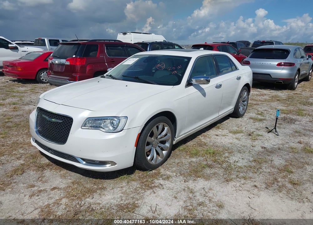 2015 CHRYSLER 300C VIN: 2C3CCAET0FH760502