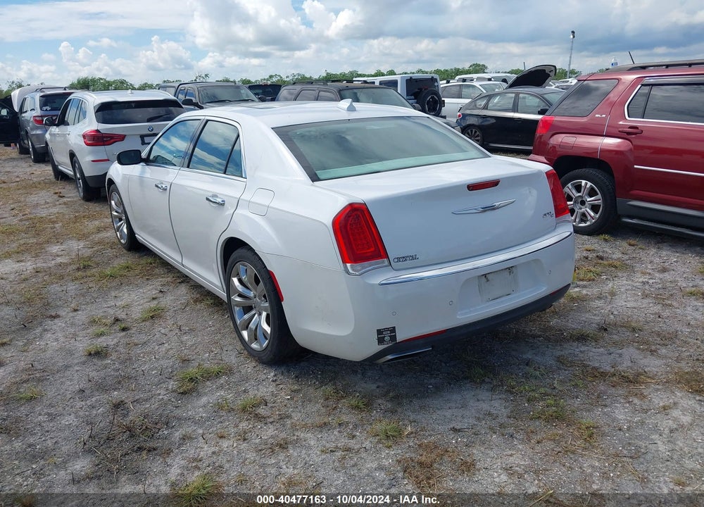 2015 CHRYSLER 300C VIN: 2C3CCAET0FH760502