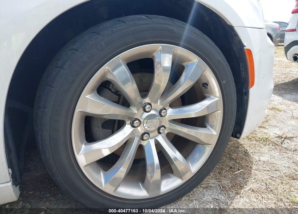 2015 CHRYSLER 300C VIN: 2C3CCAET0FH760502