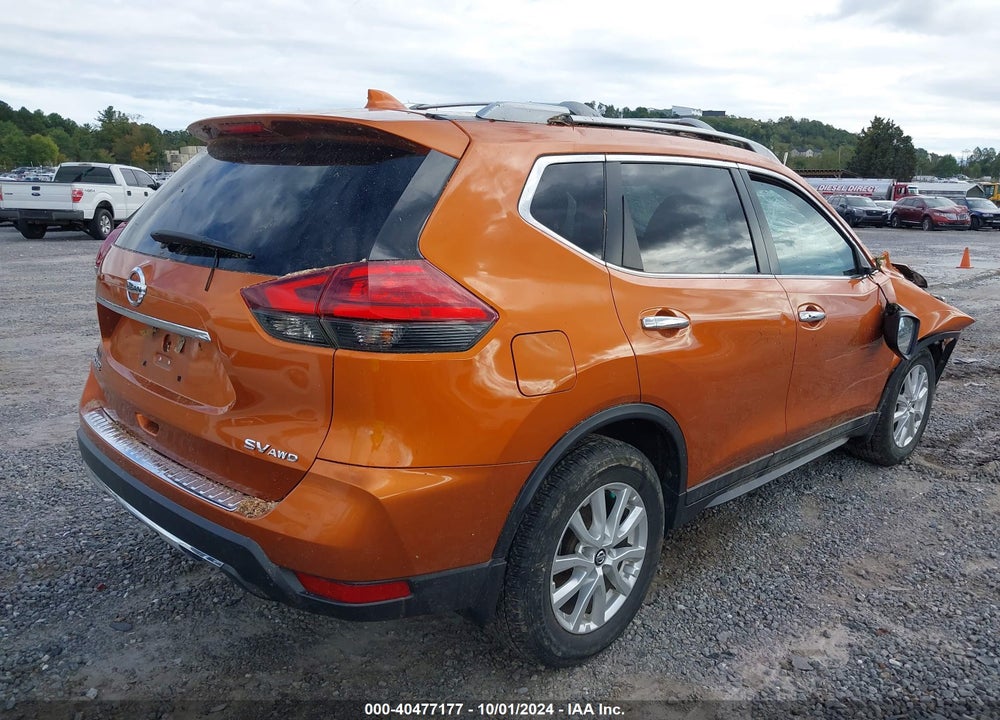 2017 NISSAN ROGUE SV VIN: 5N1AT2MV9HC810956