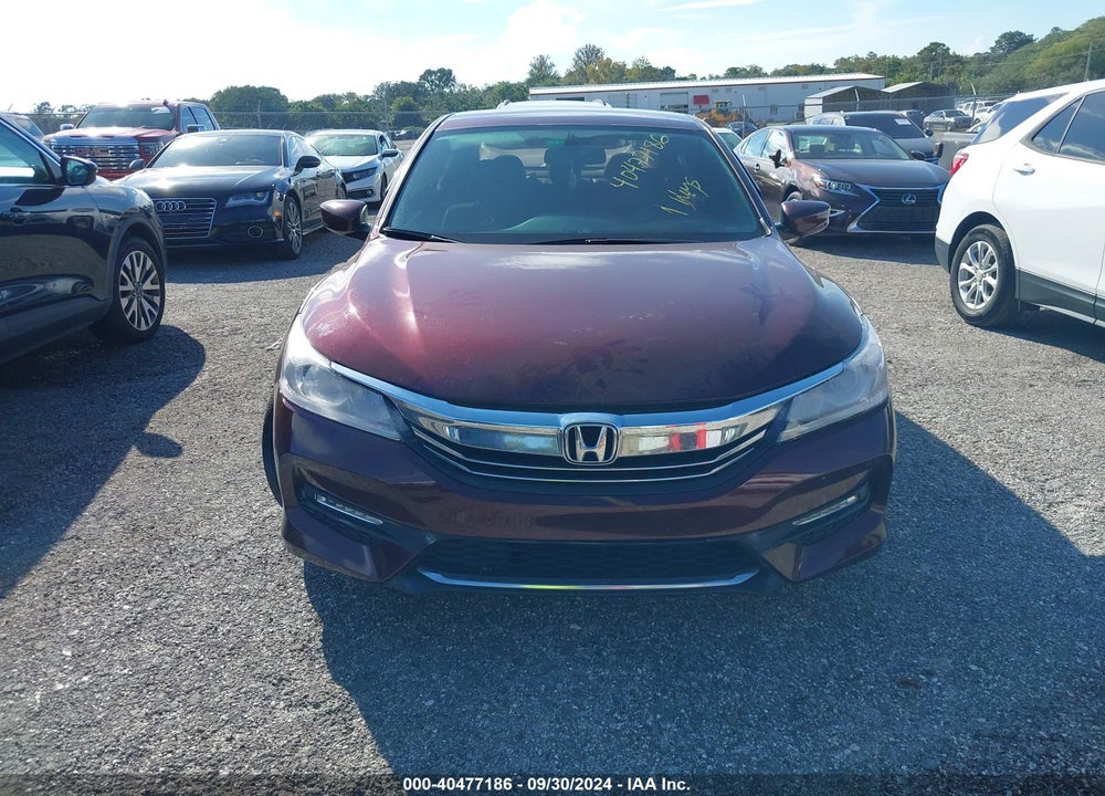 2017 HONDA ACCORD VIN: 1HGCR2F55HA041619