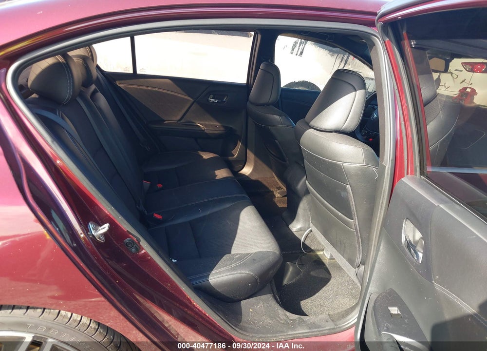 2017 HONDA ACCORD VIN: 1HGCR2F55HA041619