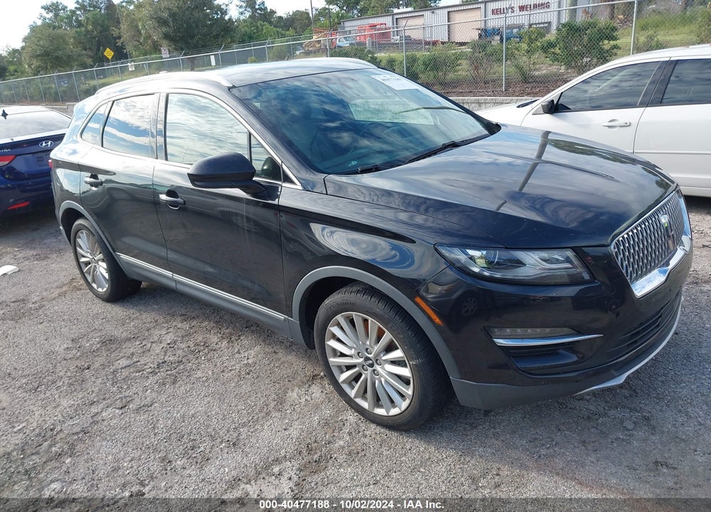 2019 LINCOLN MKC STANDARD VIN: 5LMCJ1D9XKUL12890