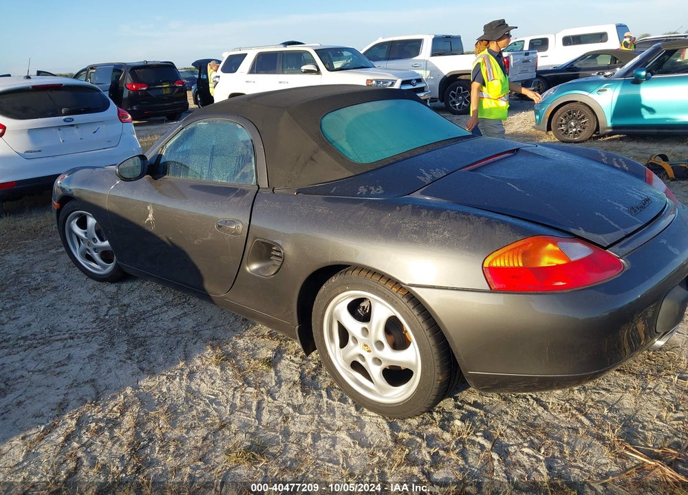 2000 PORSCHE BOXSTER VIN: WP0CA2982YS620444