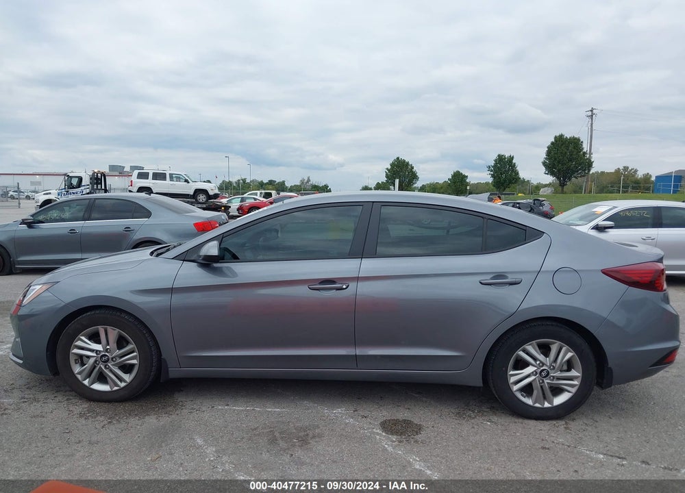 2019 HYUNDAI ELANTRA SEL VIN: KMHD84LF0KU867584
