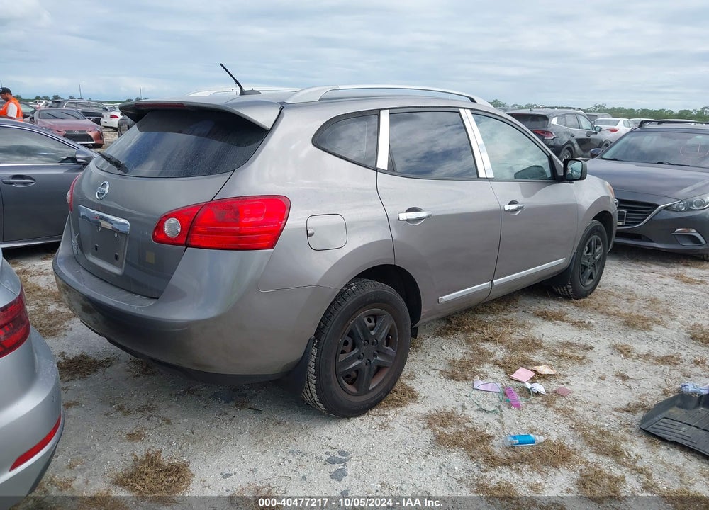 2015 NISSAN ROGUE SELECT S VIN: JN8AS5MT7FW671059
