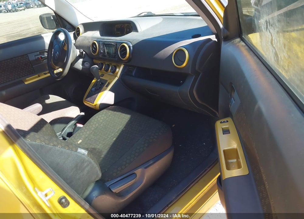 2008 SCION XB VIN: JTLKE50E981054118