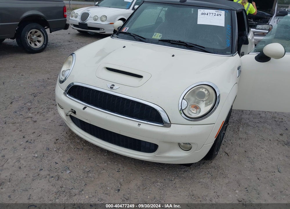 2010 MINI COOPER S VIN: WMWMS3C5XATY51546
