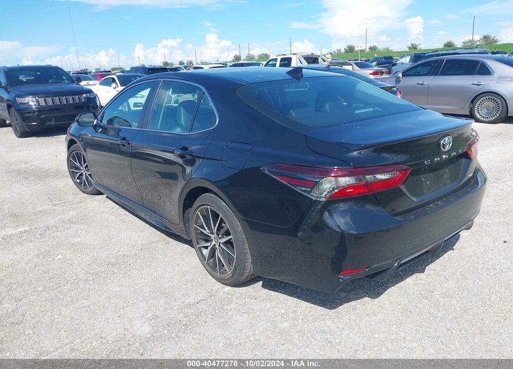 2021 TOYOTA CAMRY SE VIN: 4T1G11AKXMU492547