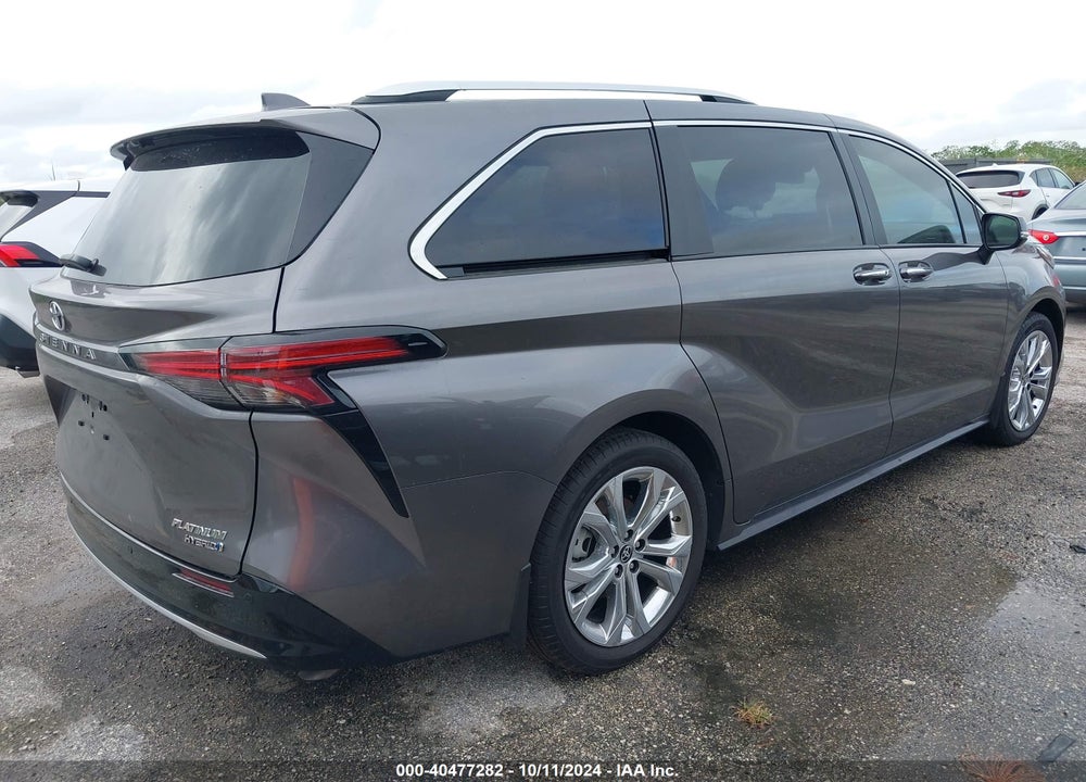 2024 TOYOTA SIENNA PLATINUM VIN: 5TDERKEC6RS209747