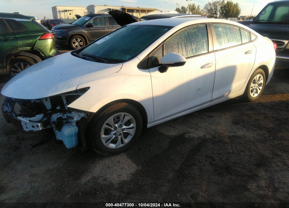 2019 CHEVROLET CRUZE LS VIN: 1G1BC5SM4K7119525