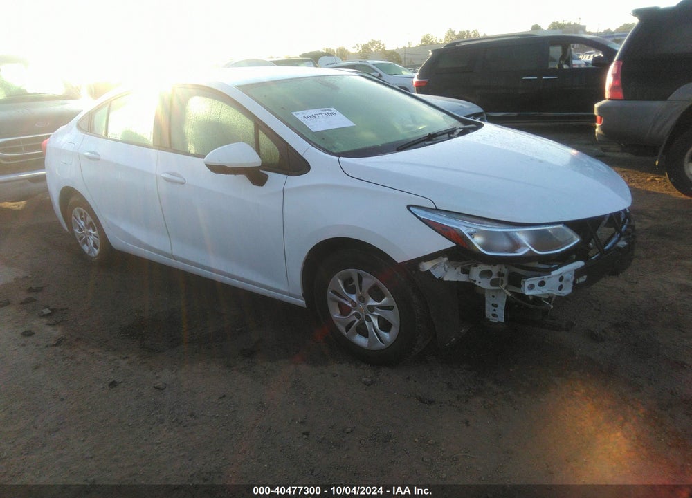 2019 CHEVROLET CRUZE LS VIN: 1G1BC5SM4K7119525