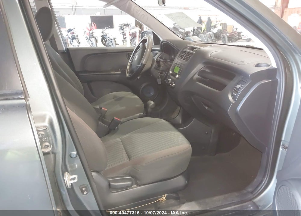 2009 KIA SPORTAGE LX VIN: KNDJF724797573980