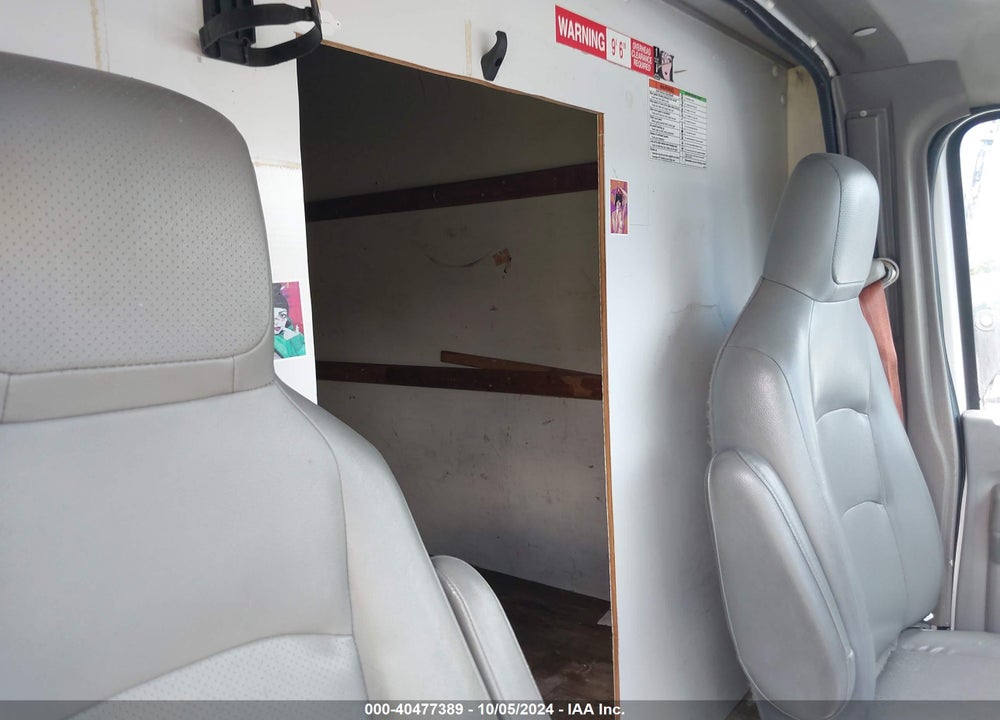 2015 FORD E-350 CUTAWAY VIN: 1FDWE3FL2FDA04398