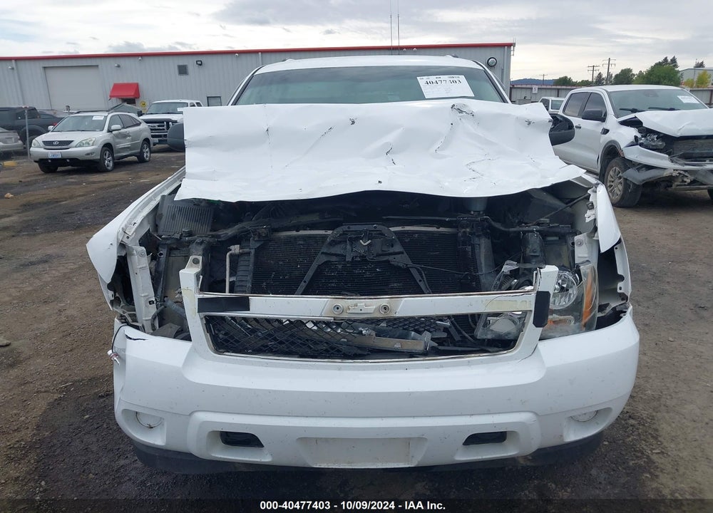 2010 CHEVROLET SUBURBAN 2500 LS VIN: 1GNZKLEG7AR272641