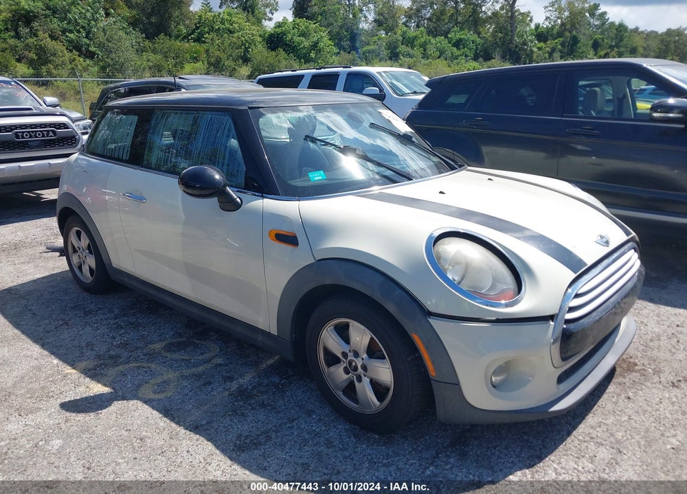 2015 MINI HARDTOP COOPER VIN: WMWXM5C54FT938207