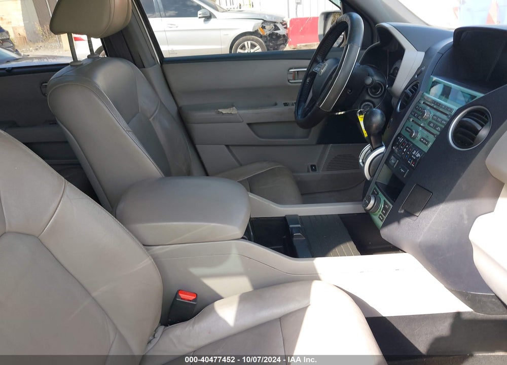 2009 HONDA PILOT TOURING VIN: 5FNYF48949B008113
