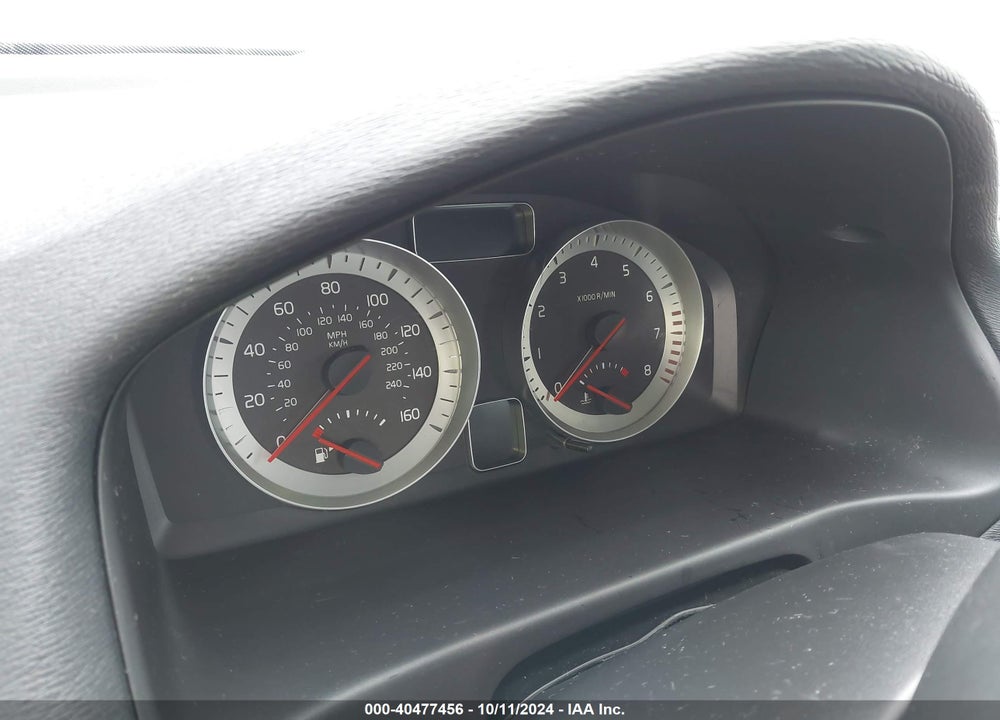 2013 VOLVO C70 T5 VIN: YV1672MC0DJ140503