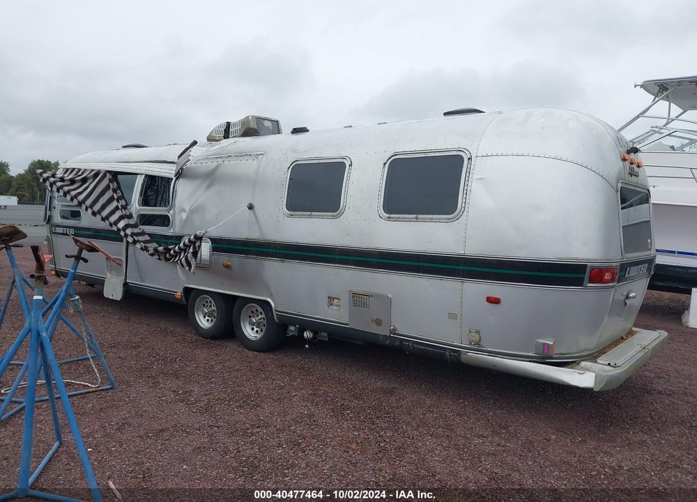1987 AIRSTREAM LIMITED VIN: 1STGLAX26HJ504893