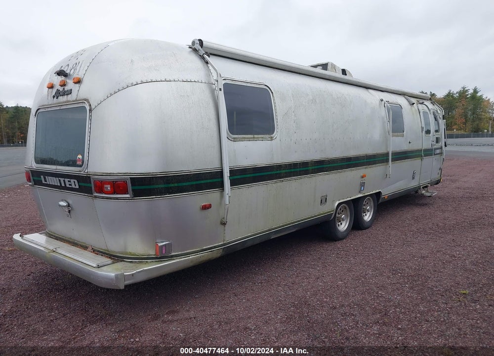 1987 AIRSTREAM LIMITED VIN: 1STGLAX26HJ504893