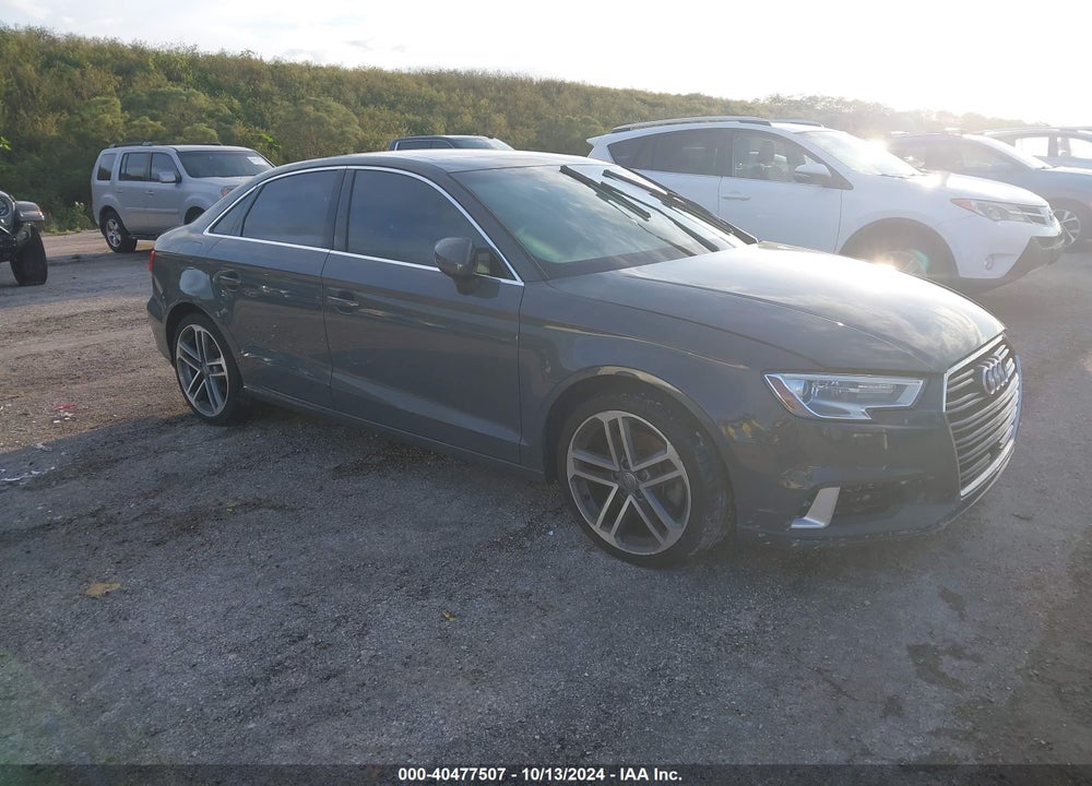 2019 AUDI A3 40 PREMIUM/40 TITANIUM PREMIUM VIN: WAUAUGFF6K1015951