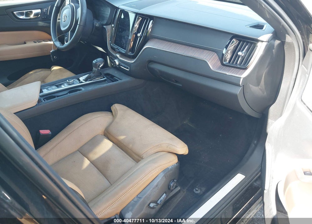 2021 VOLVO XC60 T5 INSCRIPTION VIN: YV4102DL0M1850437