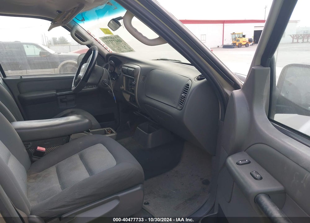 2005 FORD EXPLORER SPORT TRAC ADRENALIN/XLS/XLT VIN: 1FMZU67K85UA98292