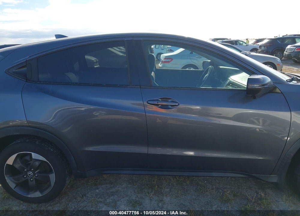 2018 HONDA HR-V VIN: 3CZRU6H54JM711644