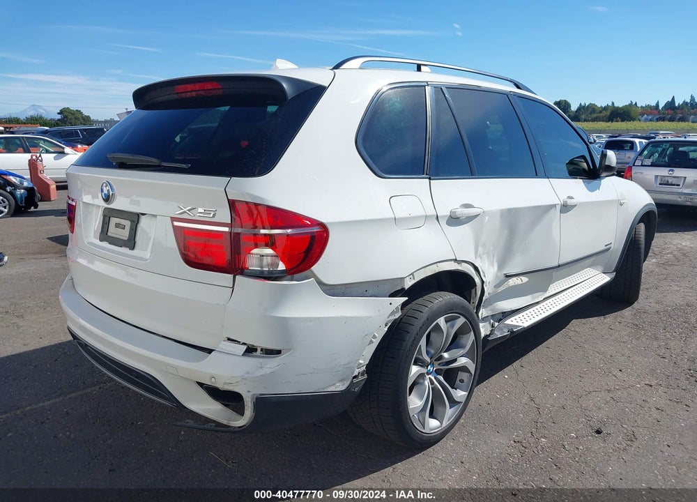 2013 BMW X5 XDRIVE50I VIN: 5UXZV8C5XD0C14841