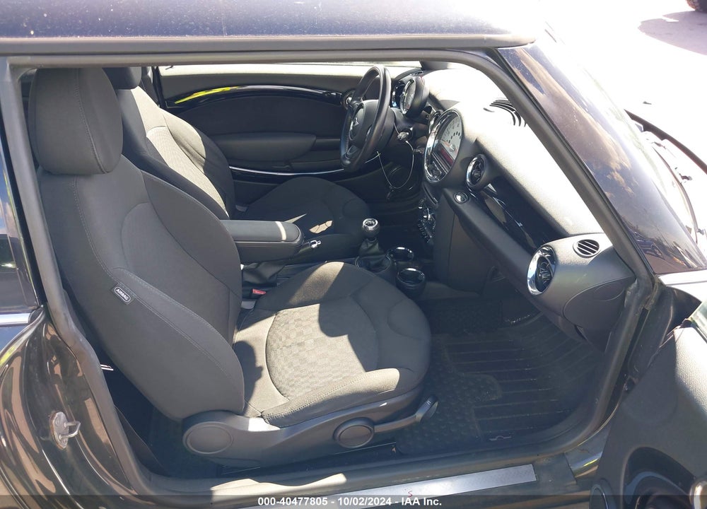 2013 MINI HARDTOP COOPER S VIN: WMWSV3C56DT476774