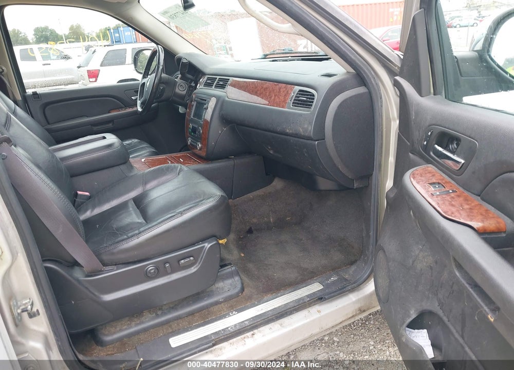 2007 CHEVROLET SUBURBAN 1500 LTZ VIN: 3GNFK16387G281201