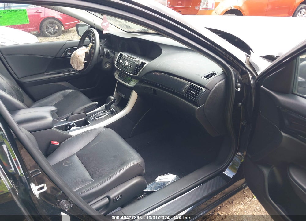 2015 HONDA ACCORD SPORT VIN: 1HGCR2F58FA137290