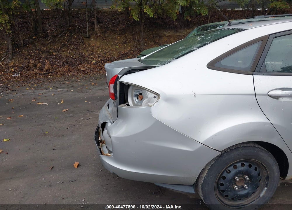 2011 FORD FIESTA S VIN: 3FADP4AJXBM181562